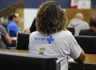 Reajuste de servidores e novo plano de carreira de ACEs e ACSs entram em vigor