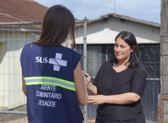Governo entrega kits para agentes comunitários de saúde e tablets para estudantes em Zé Doca