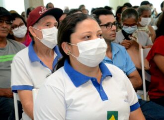 Governo Municipal entrega 57 tablets para Agentes Comunitárias de Saúde e fortalece atendimento na Atenção Primária