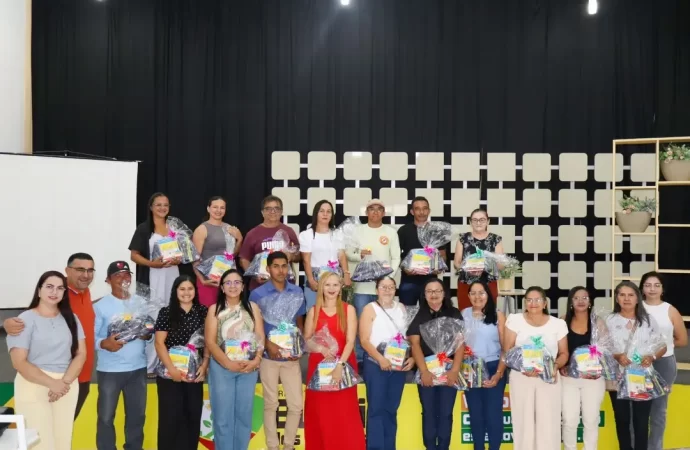 Prefeitura de Buriti dos Montes entrega kits e reforça atuação de agentes de saúde