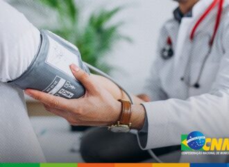 Gestores municipais devem redobrar atenção relacionada ao financiamento federal da APS, ressalta CNM