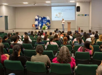 Prefeitura promove capacitação para agentes comunitários de saúde sobre saúde bucal e saúde da mulher